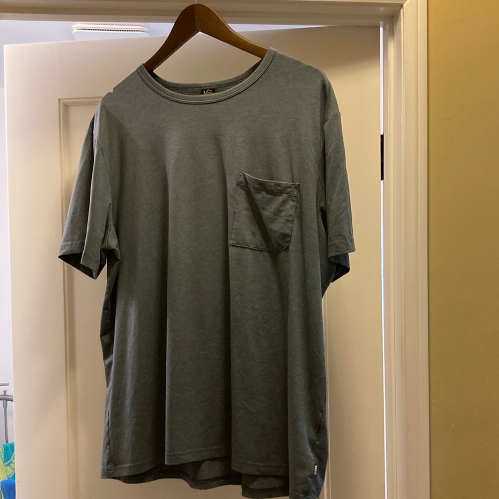 REI blue grey tshirt - hardly worn